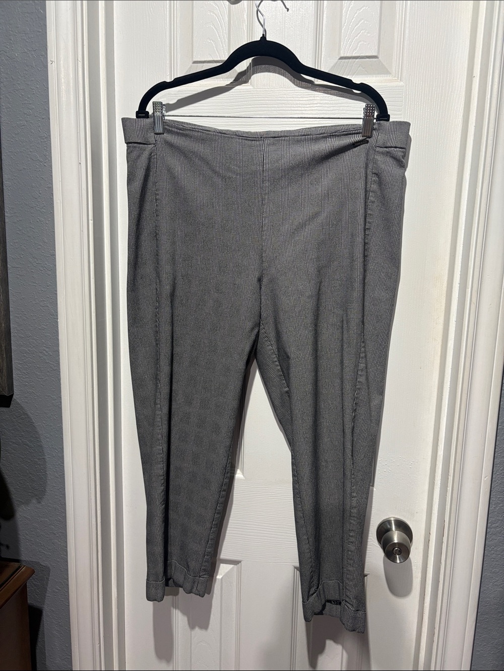 Anne Klein Gray Cropped Stretch Ankle Pants
